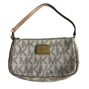 Michael Michael Kors Women’s Jet Set Monogram Handbag Tan & Brown Flaws/Wear